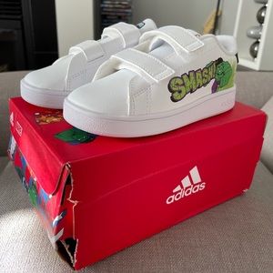 Adidas kids Advantage Hulk Sneakers. Brand new never used